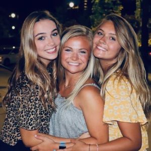 Meet your Posher, Laura brittain